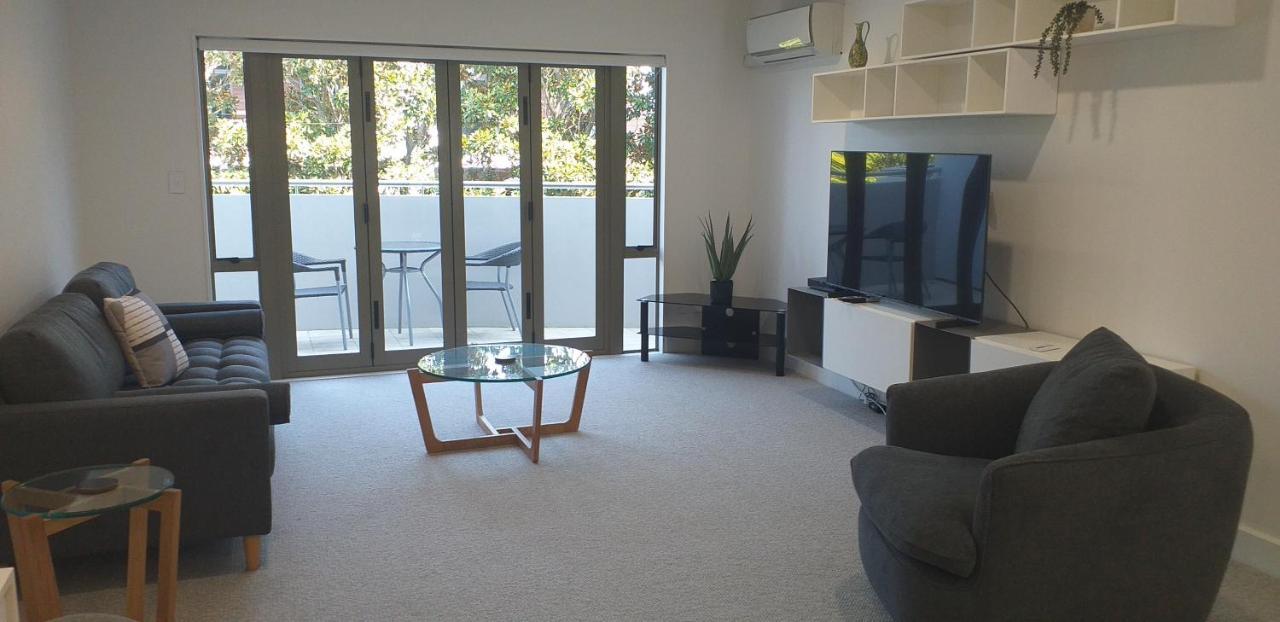 Apartment Twelve Taupo Ngoại thất bức ảnh