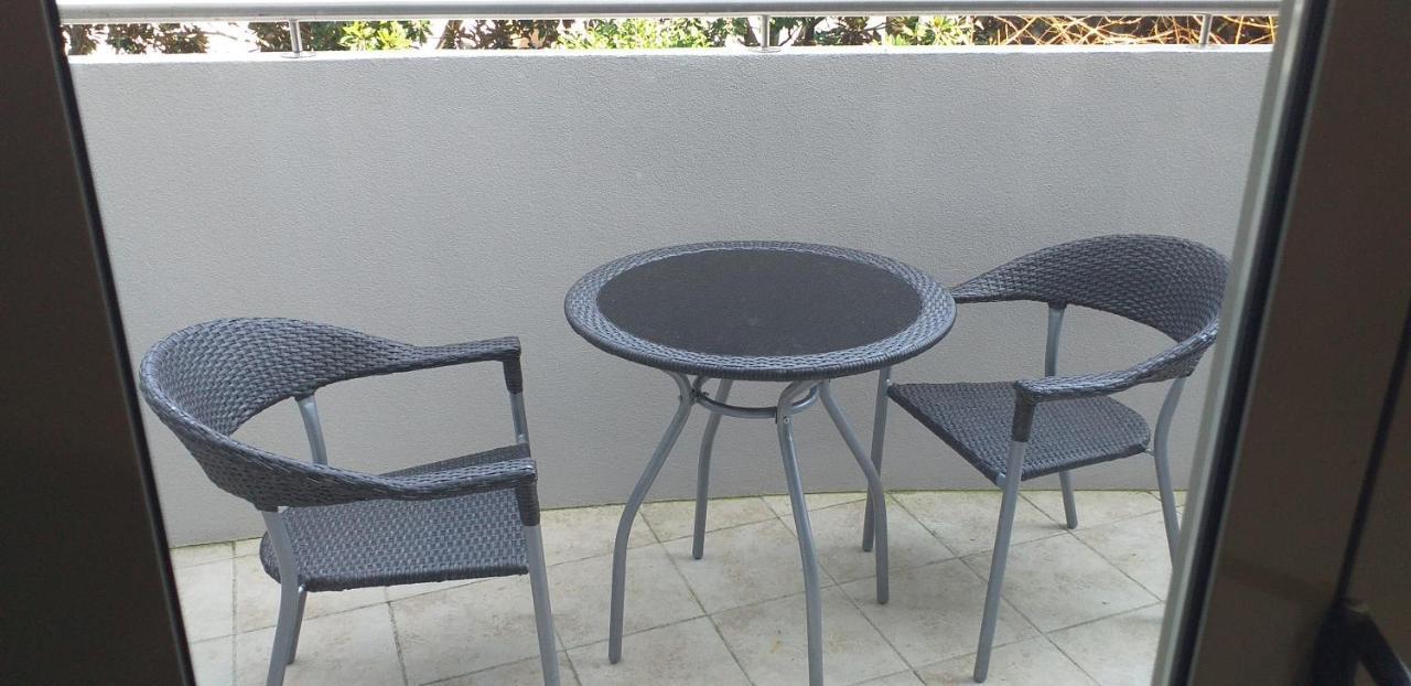 Apartment Twelve Taupo Ngoại thất bức ảnh